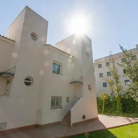 Sunandbed Cumbres * سالو